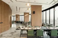 Pilot Hotel - 5-Star