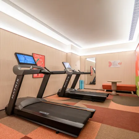 Orange Hotel (Hami Jianguo North Road Huijia Times Hami Shopping Center)