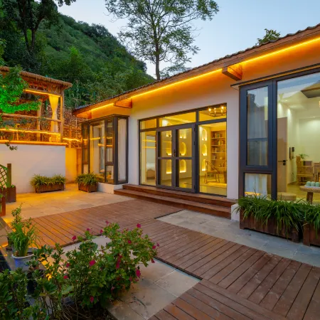 Supreme Home and Three lane Homestay