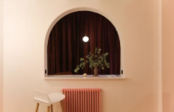 一夕設計師酒店（西安古城牆建築科技大學李家村地鐵站店）