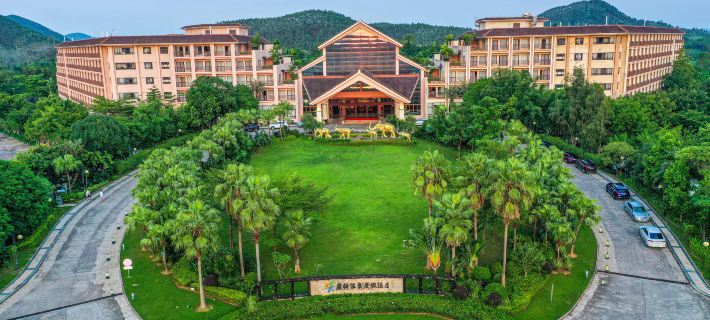 Dreamland Resort Hotel Ξενοδοχεία στην πόλη Ταϊσάν