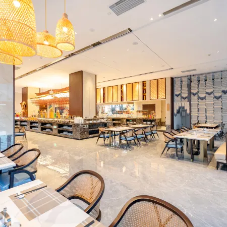 Howard Johnson Bayan Plaza Qidong