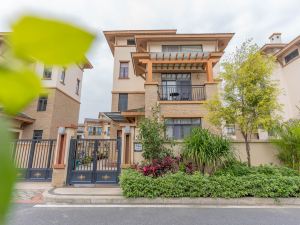 Yingde Baodun Lake Pool Hot Spring Villa