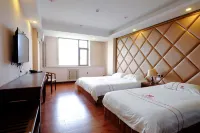 Yichun Kangxin Kangyang Center Hotel - موقف سيارات