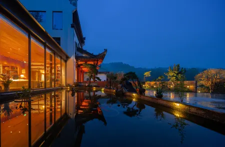 Youtangu Holiday Hotel (Huangshan Huizhou)