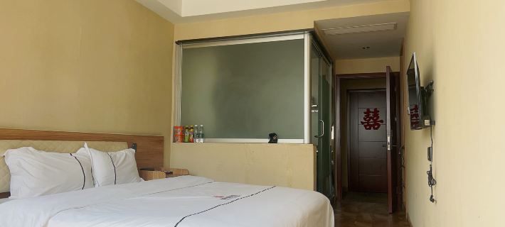 Fuluju Hotel Hotels in Nanzhao