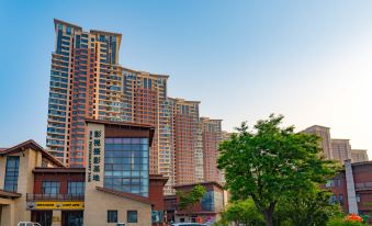 Tianjin Xiangjia Seaview Parent-child Homestay (Taida Aircraft Carrier Theme Park)