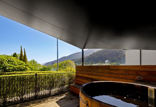 시닉 스위트 퀸스타운 전경