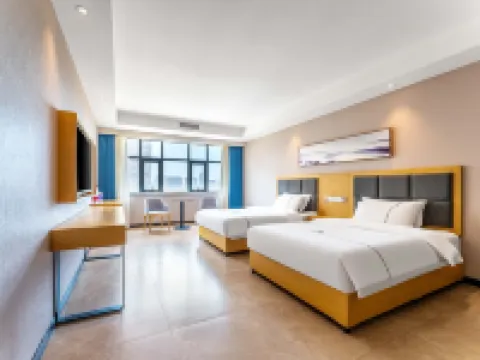 Lanyue Hotel (Xuchang Changge Yiwu Chengzhong Mao Ideal City Branch) Hotels in Changge