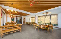 MEI LU. LAKESIDE  HOTEL