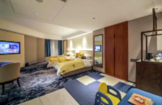 Huayun Hotel