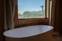 Yonghe · Snow Lodge Homestay (Hemu Sunset Viewing Platform) - 2-نجوم
