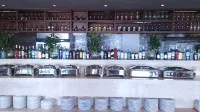 โรงแรมรีสอร์ทยู้ซี (ทะเลสาบฝูเซียน ซันเมาน์เทน) - ที่มีบาร์