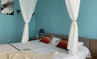 Weijian Hotel (Honggutan Wanda Branch)