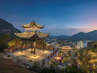 Sheraton Maoming Hot Spring Resort Hotels in Maoming