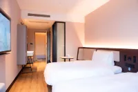 HanTing Hotel (Dezhou Linyi Zhongwei Mingjun) Hotels in Linyi County