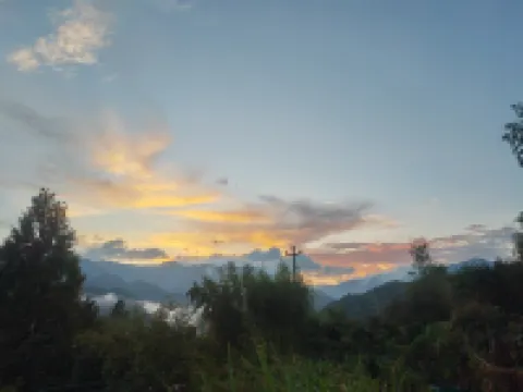 楓吟小境·Petrichor環山觀景·團隊轟趴Villa美宿（紅葉指南店） 鄰近古井漣漪的酒店