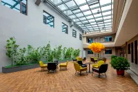 Homeinn Selected Hotel (Pingyao Ancient City South Gate Visitor Center) Hotels in Jinzhong