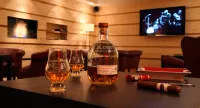 Bernerhof Swiss Quality Hotel Gstaad - bar