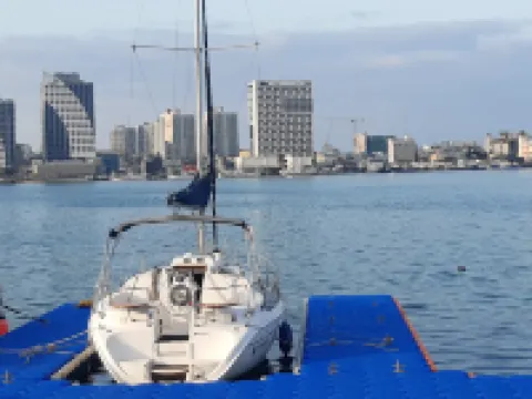 Sunrise Hotel 11F junior suite Room