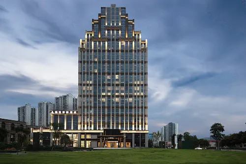 Jinyue Westside Hotel (Chongqing West Railway Station) - 3 Yıldız