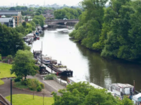Viridian Apartments in Kew Bridge Serviced Apartments - St Georges Hotels in Brentford