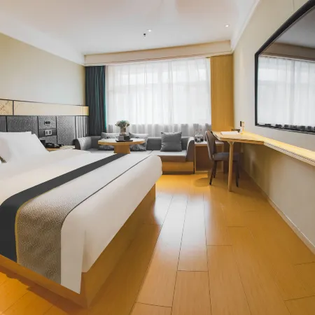 Homeinn Selected Hotel (Karamay Youyi Road)