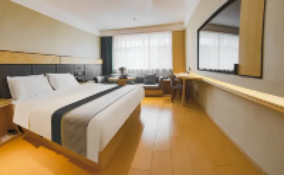 Homeinn Selected Hotel (Karamay Youyi Road)