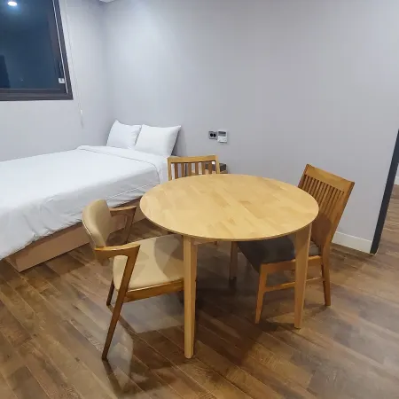 Aroomi Hotel Hyupjae Отели рядом с достопримечательностью «Пляж Хёпчже»