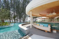 Le Méridien Phuket Mai Khao Beach Resort (Marriott International) - 5-Star