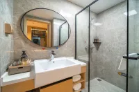 Kafute Collection Hotel (East Square East High-speed Railway Station Boxue Road Subway Station)