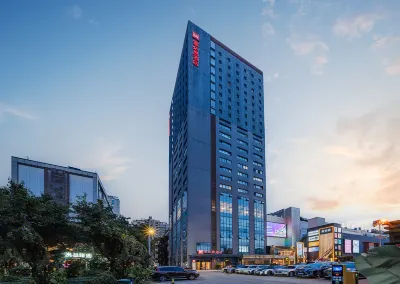 Ibis Hotel (Chengdu South Railway Station Tongzilin ) Các khách sạn ở Khu thương mại Plaza Yulin Life và Tongzilin