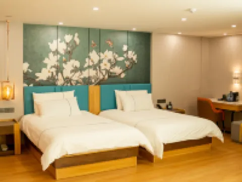 Magnotel Hotel (Zibo Yiyuan Jingshan Road) Hotels in Yiyuan