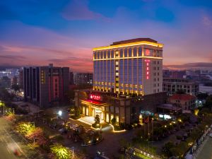 Tien Hotel Foshan (Xiqiaoshan Scenic Area)