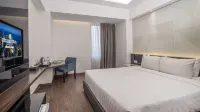 Golden Tulip Essential Makassar Hotels near Losari Beach Platform