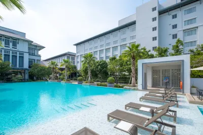 Health Land Resort & Spa Hotels in South Pattaya