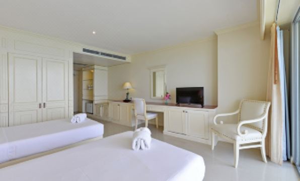 Adriatic Palace Hotel Pattaya Seaview