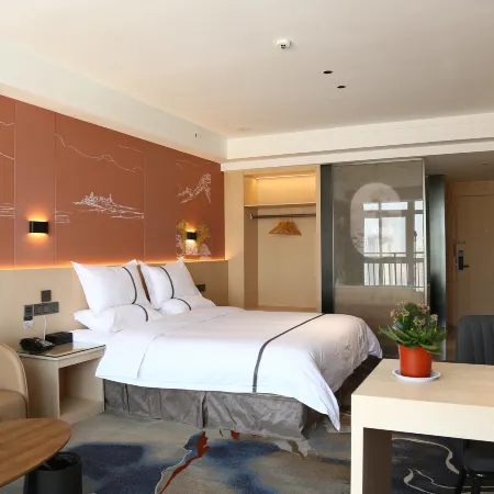 Naya Meisu Hotel