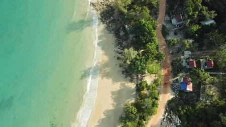 Plankton Bungalow and Camping