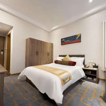 Huangchengyi Hotel