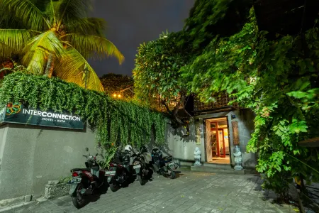 Interconnection Hostel