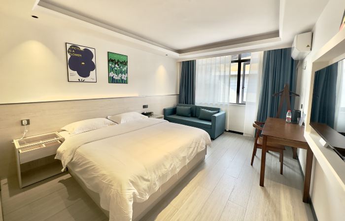 Friend Hotel