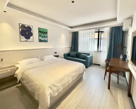 Friend Hotel Hotels in You County