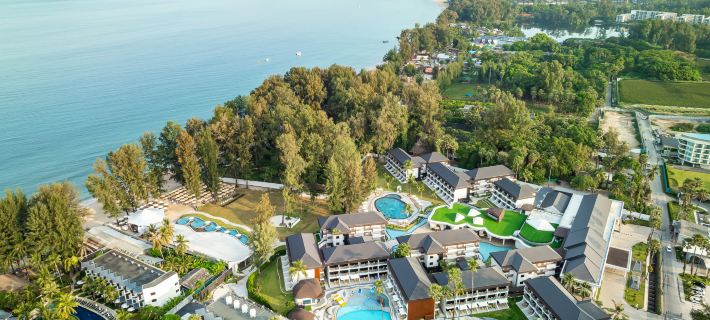 Amora Beach Resort Phuket Hotele w: Phuket
