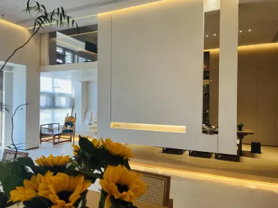 Qishan Yuhai B&B