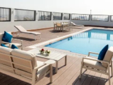 Sherao Hotel Doha - Next to National Museum of Qatar & Metro 도하 호텔