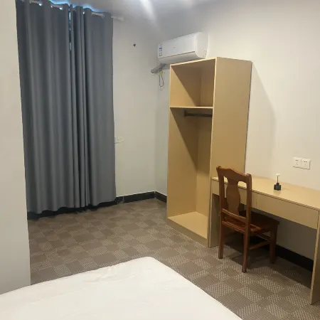 Xinglong Hotel