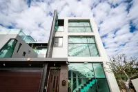 Han Yan Hill Hotel - 주차장