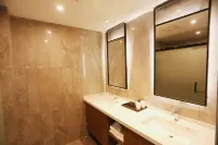 Orange Persimmon Plain Homestay