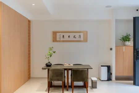 Banyue Yuge Guesthouse Отели рядом с достопримечательностью «Wanghai Tower»